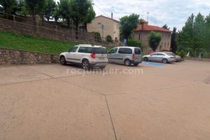 Parking - Torrent de Cal Patzí - La Nou de Berguedà - RocJumper